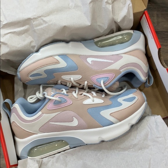 NIKE W AIR MAX 200 running shoes - Picture 16 of 16